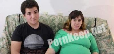[Pepeporn] Lia y Luis (Embarazados de 8 meses les encanta el porno y vienen a grabar antes de parir / 14.02.18) (HD 720p, 230 MB)