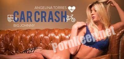 [VirtualRealTrans] Angelina Torres (Car Crash / 01.04.2018) [Smartphone, Mobile] (FullHD 1080p, 415 MB)