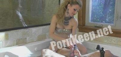 [SyrenProductions] Dominated In The Tub - Mistress Aleana's Queendom (HD 720p, 148 MB)