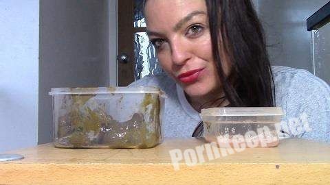 [ScatShop] Evamarie88 - Spit And Poo Meal (FullHD 1080p, 585 MB)
