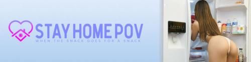 [StayHomePOV, TeamSKeet] Alexia Anders - Avoiding Eviction (27.06.21) (FullHD 1080p, 3.26 GB)