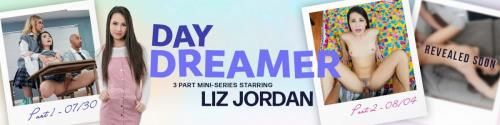 [FamilyStrokes, TeamSkeet] Alana Cruise & Liz Jordan - Day Dreamer: Part 2 (04.08.22) (HD 720p, 945 MB)