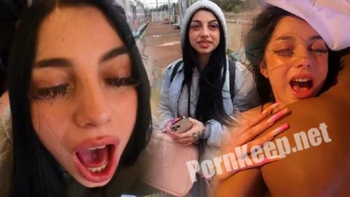 [MadBros, Manyvids] Roma Amor - Cute Chilean Friend Bubble Butt Pounded In A Public Train (FullHD 1080p, 1.95 GB)