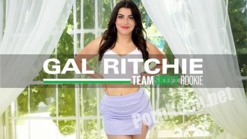 [ShesNew, TeamSkeet] Gal Ritchie (Gal, One Hot Brit Gal) (FullHD 1080p, 1.77 GB)